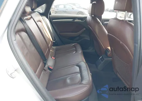 2018 Audi A3 2.0T Premium/2.0T Tech Premium из США, поврежденный, VIN WAUAUGFF5J1037857